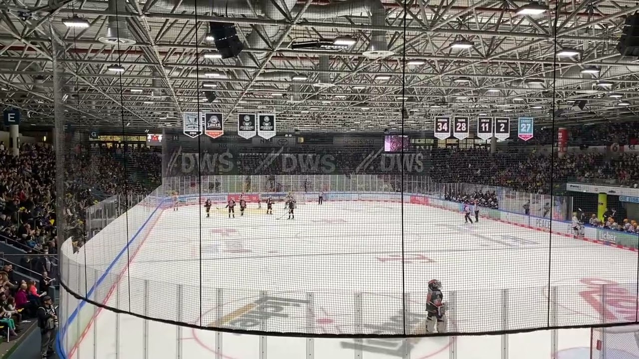 Löwen Frankfurt vs Fischtown Pinguins Bremerhaven 20.11.2022