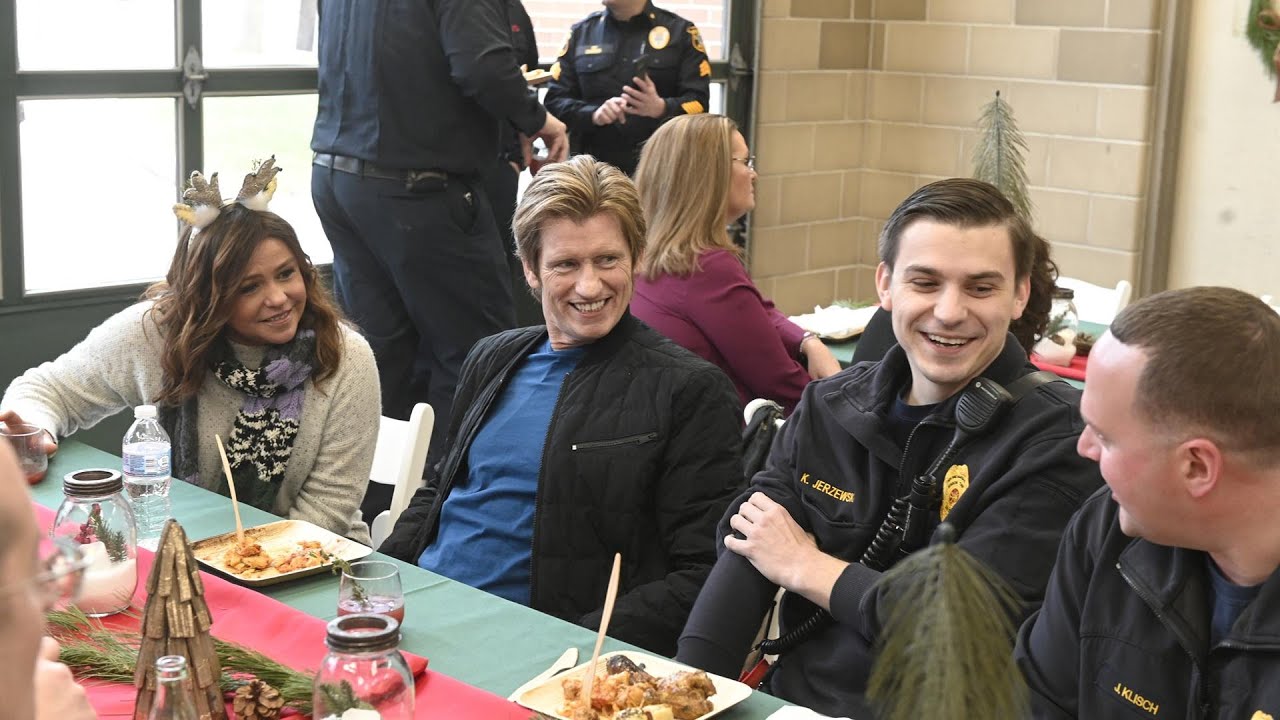 Rach Surprises NJ Firefighters For The Holidays With Visit From Denis Leary AND a Home-Cooked Meal | Rachael Ray Show