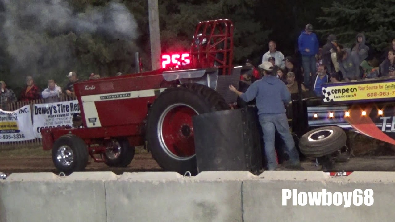 10,000LB PRO FARM TRACTORS IN PLATTEVILLE, WI 992017 YouTube