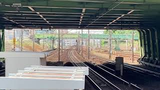 EF210 318号機キャララッピング押桃牽引62レ金山3番線通過