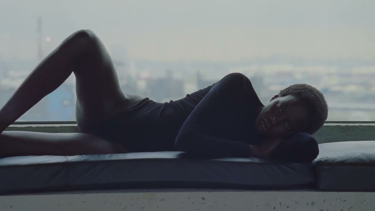 ALAÏA SUMMER FALL 23