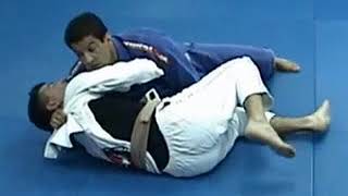 JJM ONLINE 2006 - Lapel Assisted Half Guard Pass