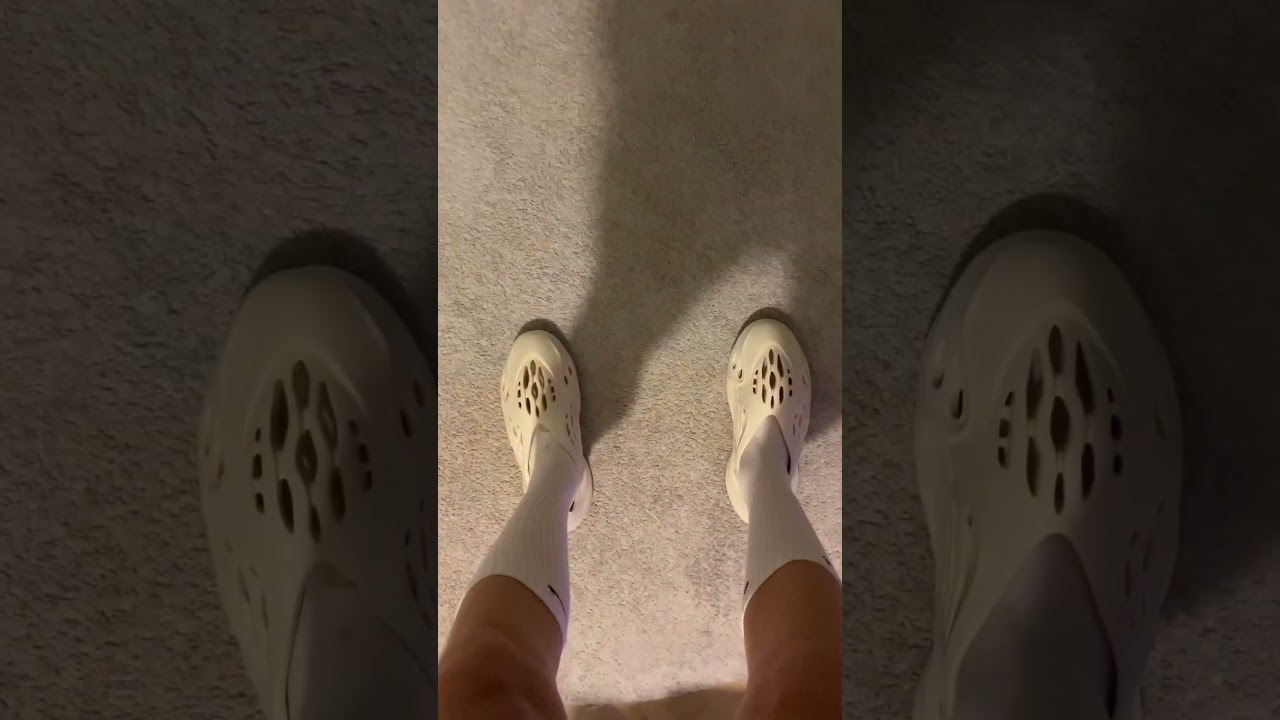 Buying Yeezy slides from the best replica website 2023 