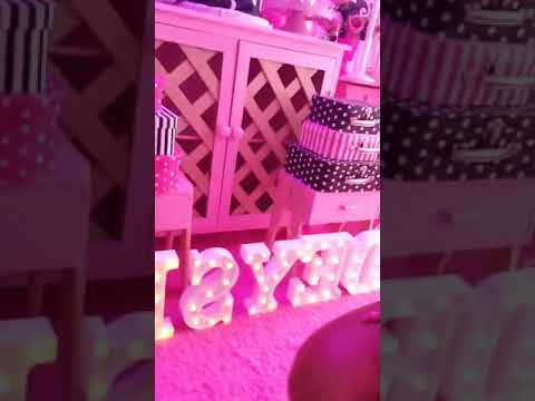 Deysi Araujo y Susy Diaz en cumpleañero