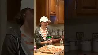 Disgusting pedophile preying on a 13 year old on national tv getting caught by Chris Hansen