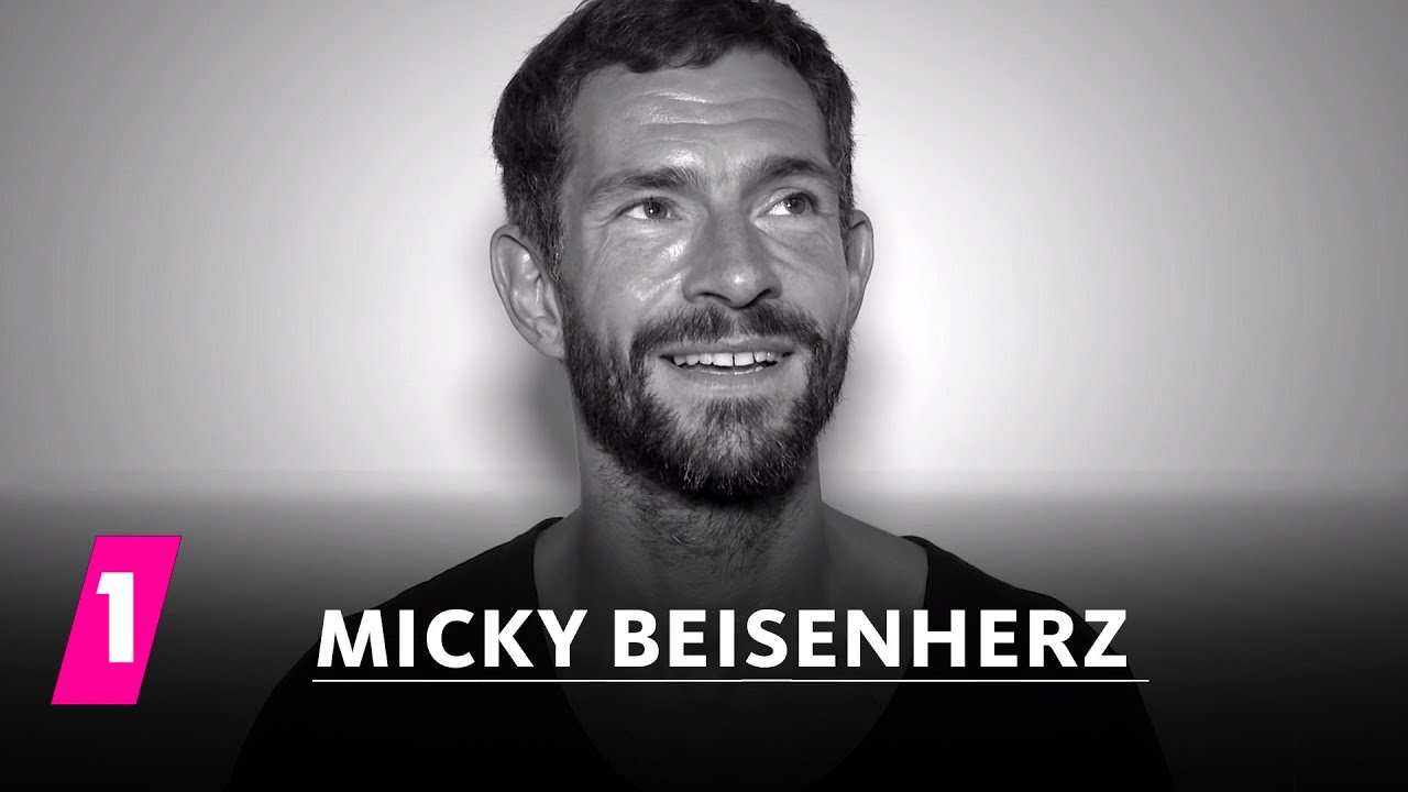Micky Beisenherz im 1LIVE Fragenhagel 1LIVE YouTube