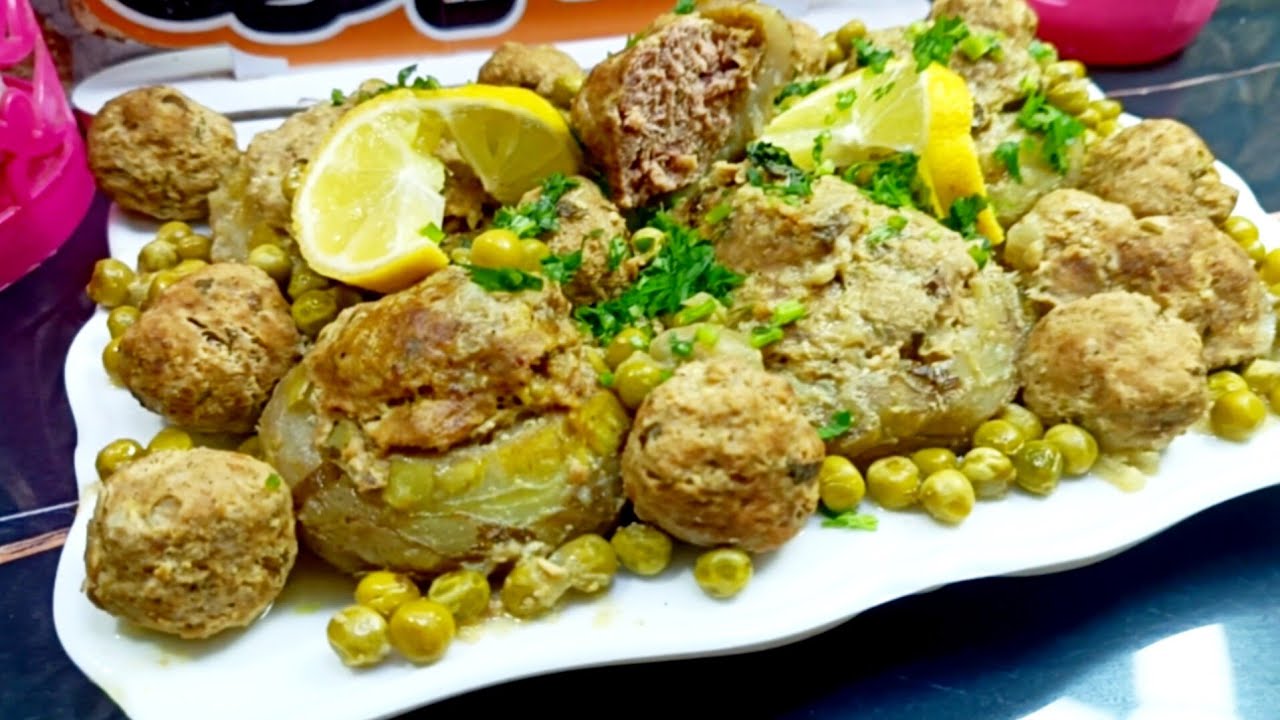 قرنون محشي مع كريات من اللحم طبق رئيسي يليق لشهر الكربم 