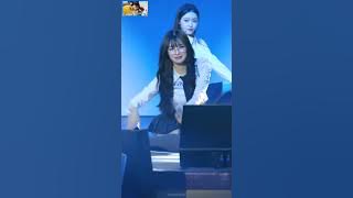 OH MY GIRL - Dun Dun Dance Arin fancam - Arin Kpop Fap Fancam Hot Girl Gifs Compilation level 1