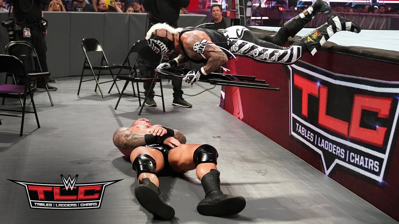 Rey Mysterio Finds An Innovative Use For A Steel Chair In His