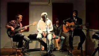 Ash King - Love Is Blind Unplugged Full [HD]