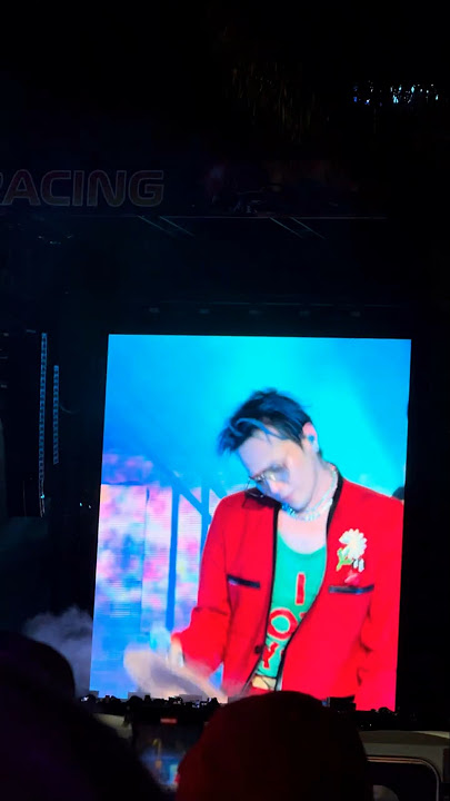 [4K] 251003 Fancam 지드래곤 G DRAGON TOOBAD DANCE BREAK F1 SINGAPORE GRAND PRIX 2025 @ 章鱼Fun在新加坡