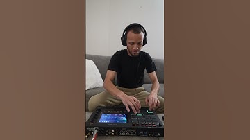 Finger drumming Space Hip Hop beat on mpc live 2 - cbmuze #akai #mpc #mpcliveii #liveperformance