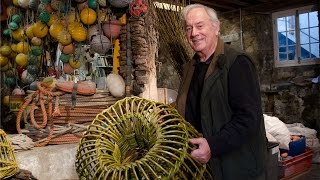 Willow Crab pot making at the Porthmeor Studios