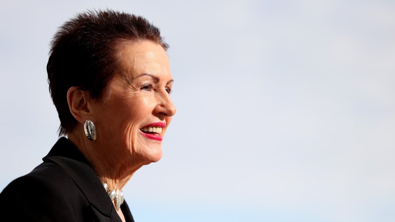 ‘Out of depth’: Clover Moore slammed for support of Harbour Bridge pro-Palestine protest