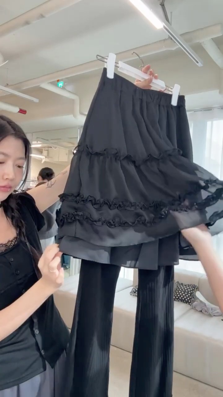 スカート FLAREUP 3-Layered Ruffle Skirt Pants FLAREUP 3-Layered Ruffle Skirt Pants (FL-260) From SOME Z'S - YouTube