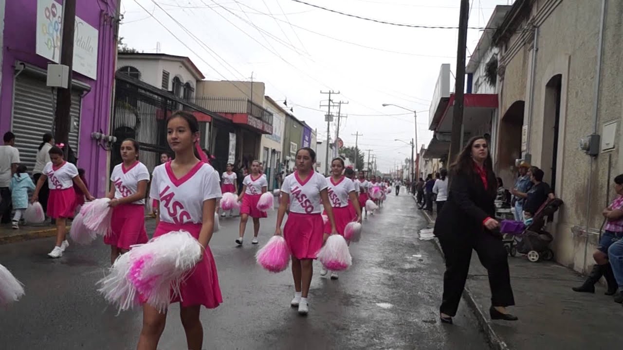 desfile-20-nov-youtube