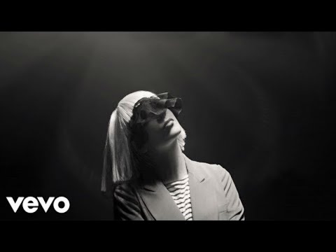 Sia -I'm A Survivor