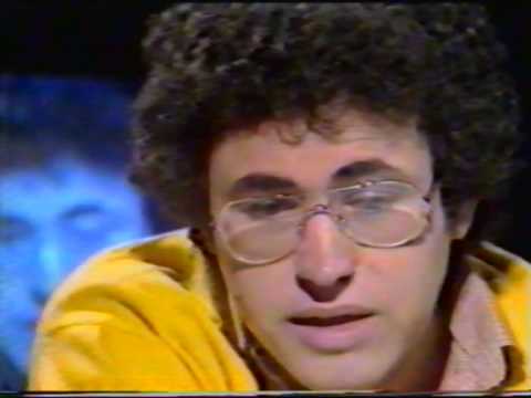 Ángel Casas y Matías Uribe, Musical Express, 1980 - YouTube