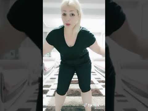 Periscope kız twerk Show yapıyor(4)