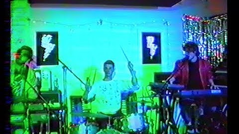 Art vs Science - Zeus In The Architecture