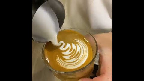 Rosetta latte art