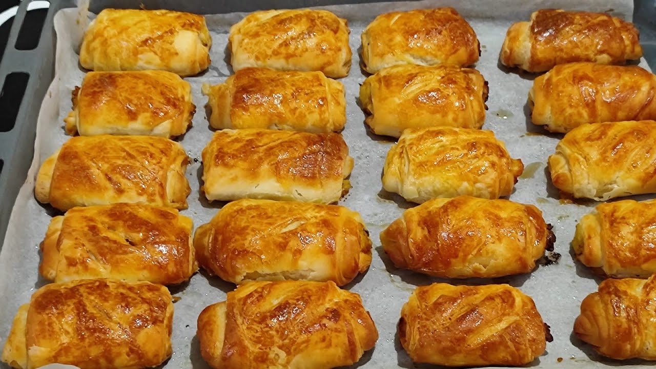 GÖRENLER MİLFÖY SANDI,YİYENLER TARİF İSTEDİ KAT KAT EL AÇMASI BÖREK #börektarifleri #trending #asmr