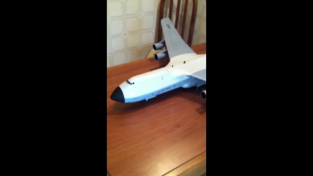 Massive Model Aircraft !! Anigrand 1/72 C-5 Galaxy - YouTube