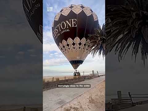 Hot air balloon makes unexpected landing on melbourne beach