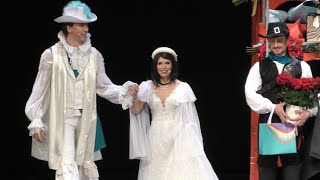 видео: Премьера Веры Свешниковой и Кирилла Гордеева в рок-мюзикле «Графиня де Ла Фер».Поклоны от 20.02.2025 картинка: Премьера Веры Свешниковой и Кирилла Гордеева в рок-мюзикле «Графиня де Ла Фер».Поклоны от 20.02.2025
