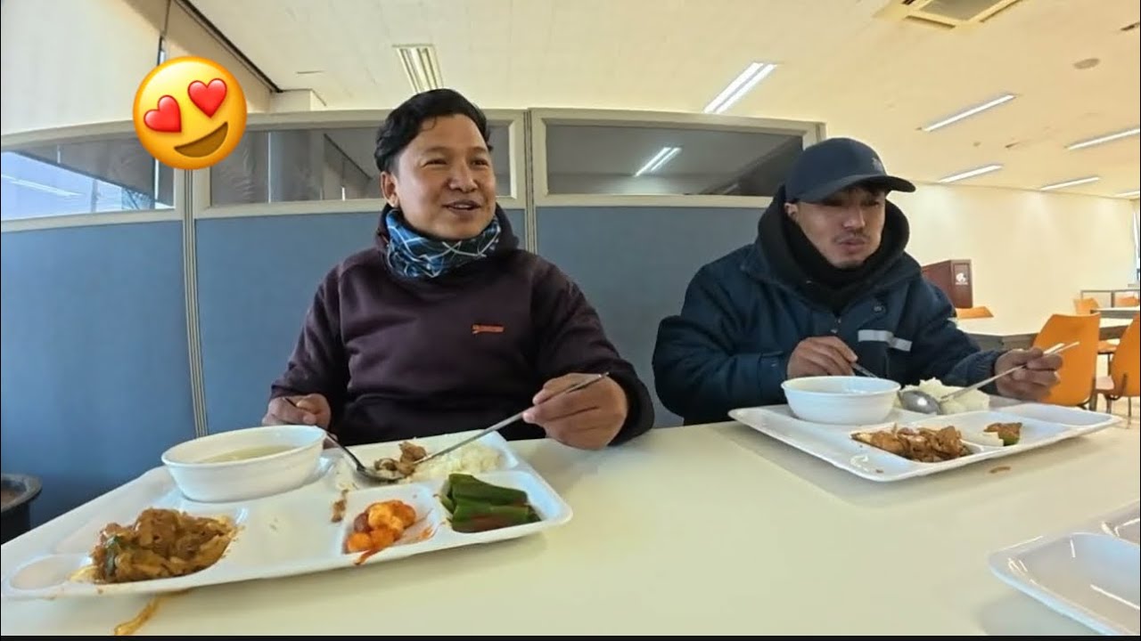 Xuti paxi aayera pahilo choti khana 😋| Work day vlog 🇰🇷