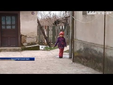 Необъяснимая жестокость: в Закарпатье мать заморила голодом собственного ребенка