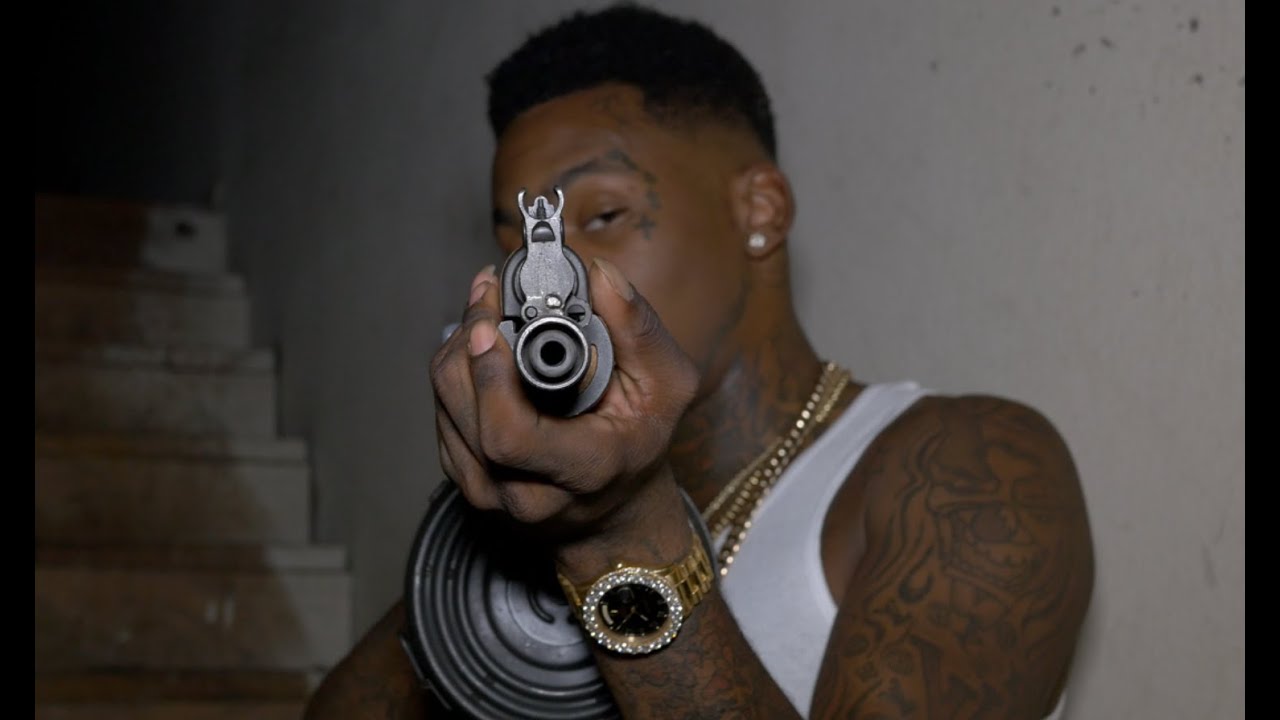 Scotty Corleone ft. TaydaSantana - Do it (Official Music Video)