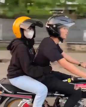 Story'wa GL HEREK ll holiday keren banget bos 😁