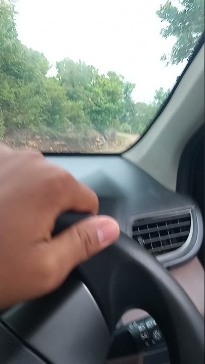 STORY WA NYETIR MOBIL KE PANTAI KONDANG MERAK