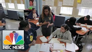 New York City School teaching sign language to build more inclusive world