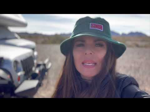 Checking out the first day of the 2022 RTR. Bob Wells. Solo female nomad VLOG. SUBTITULOS EN ESPANOL