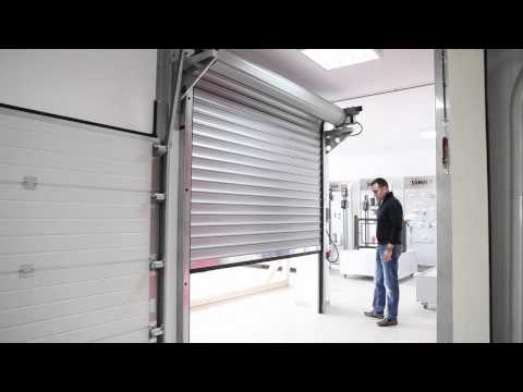 Video: Kako preprečite, da bi garažna vrata škripala?