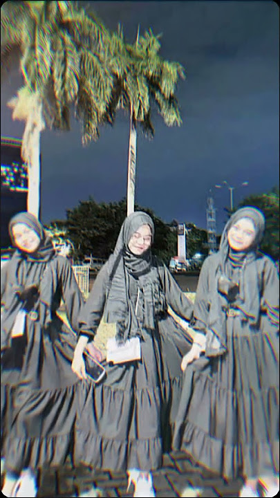 jedak jeduk kembar3( dita, dina, dini)