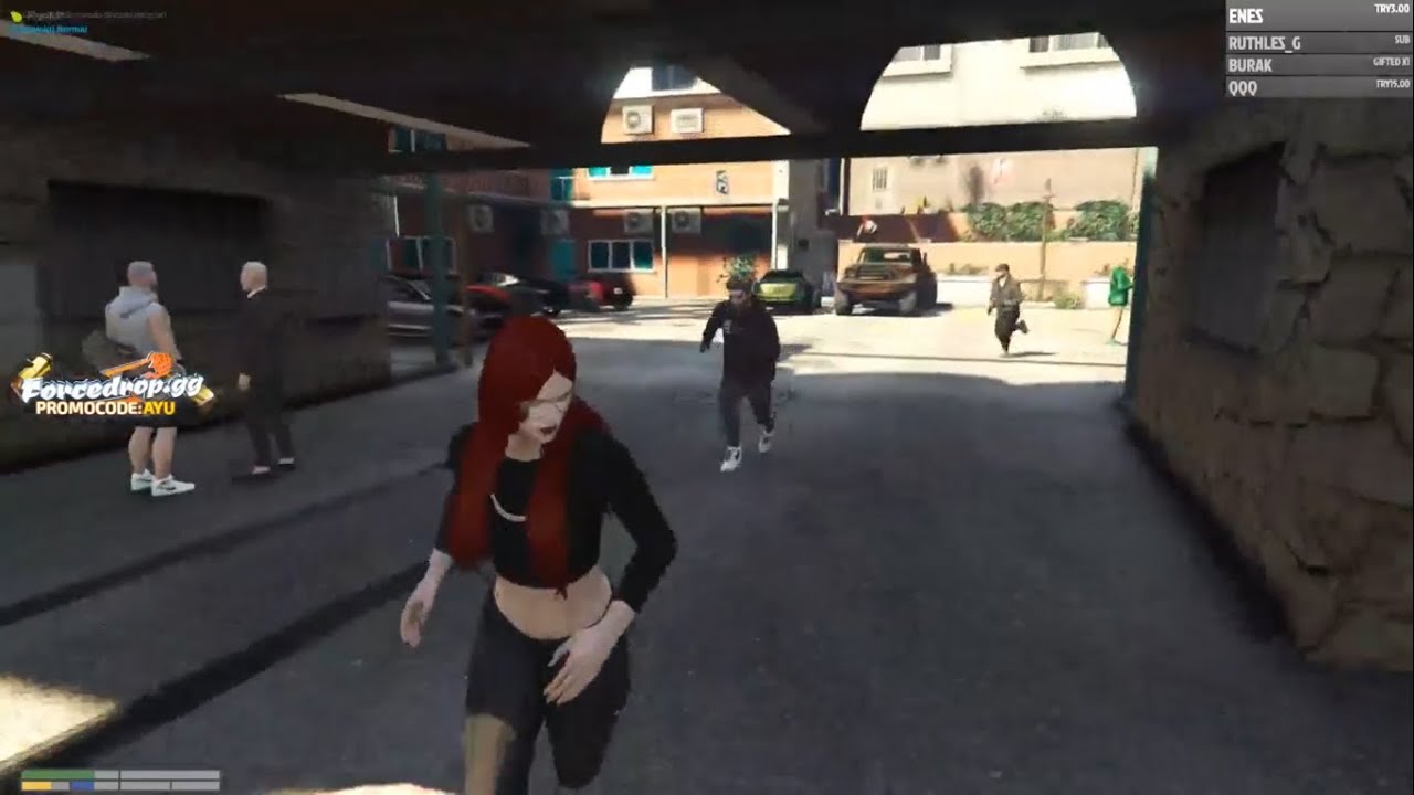 EightbornV - Yağız'a Azdırıcı Hap Veriyorlar - Kate'i Kovalıyor (F)