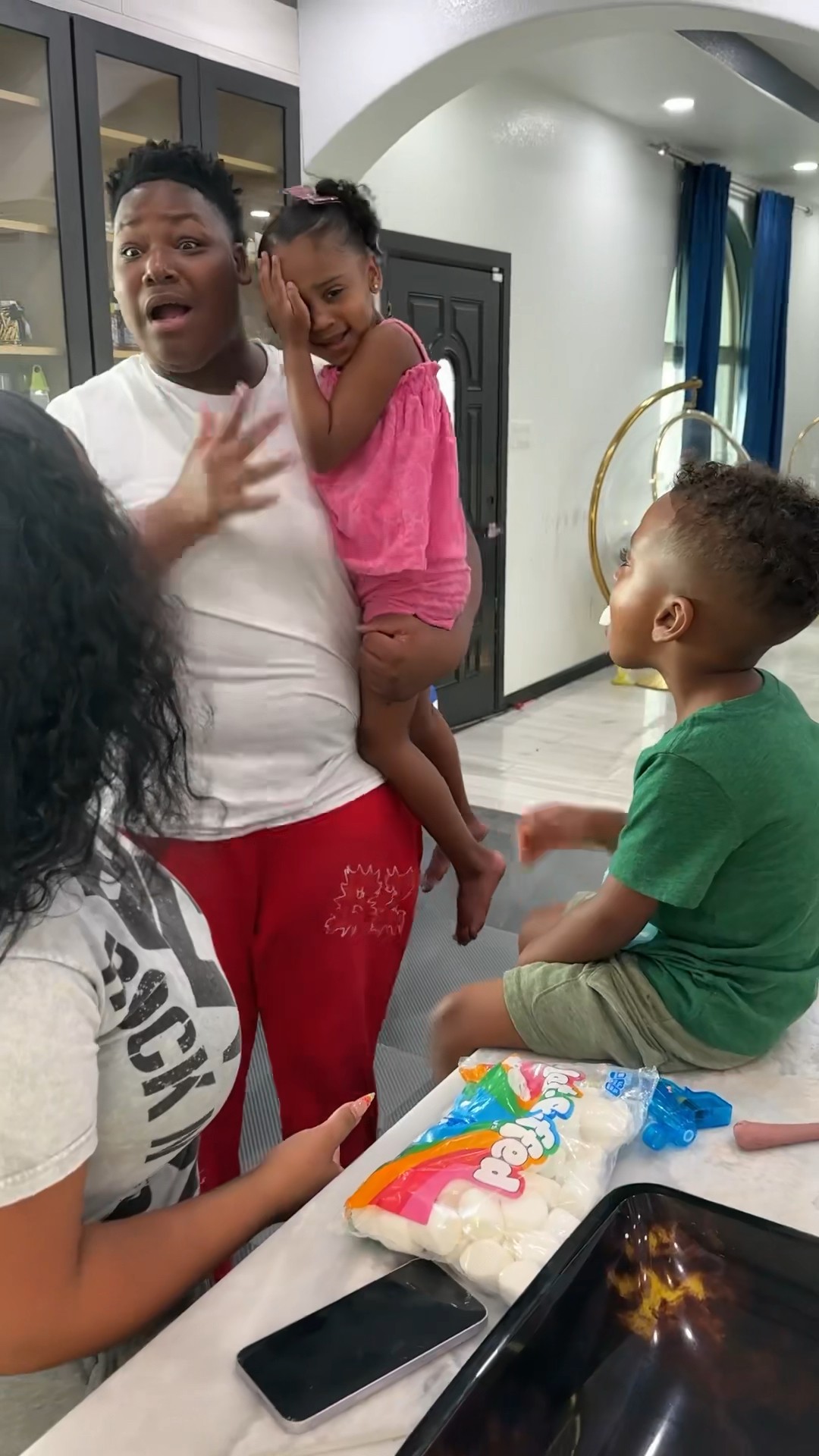 Dad gets mad after finding out big boy gave Londyn a black eye #shorts
