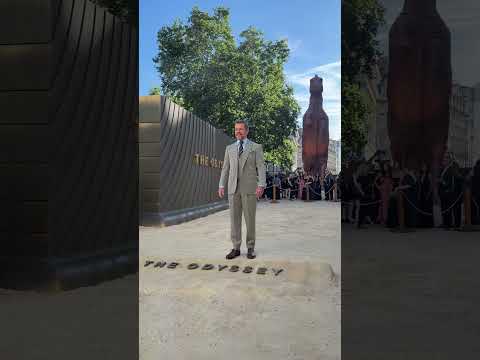 Matt Damon, the heroic Odysseus himself arrives at the World Premiere of The Odyssey.