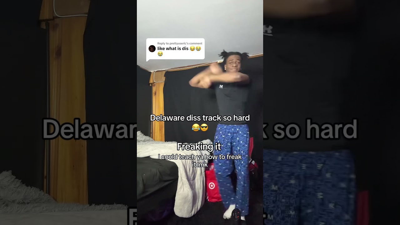 22 Dj I could teach you how to freak it 😂‼️