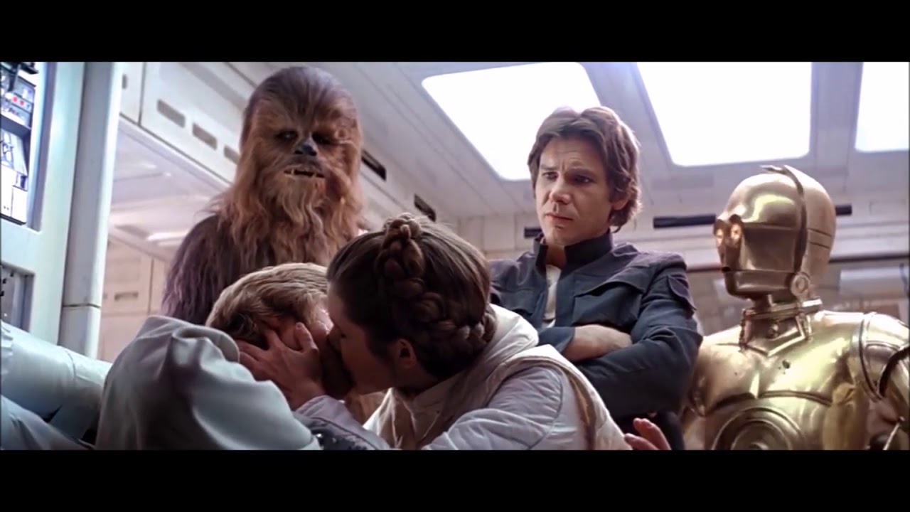 Star Wars:  Leia Kisses Luke hilariously reimagined