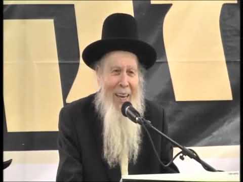 אמונת חכמים צריכה להיות קבועה וברורה: מרן רה"י רבי אריה פינקל בכינוס ההיסטורי דגל התורה תשע''ד