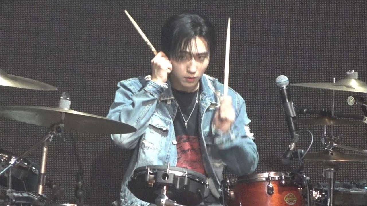 250228 Freakin' Bad 엑스디너리히어로즈 건일 직캠 Xdinary Heroes Gunil Focus | AWESOME STAGE