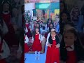 يد تعطي ويد تبني 