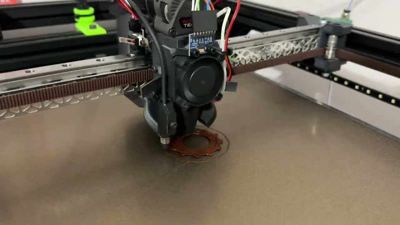 vcore3 finger spinner v2