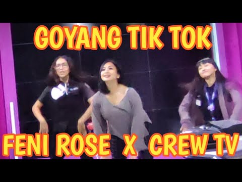 GOYANG TIK TOK FENI ROSE BARENG CREW TV | red carpet