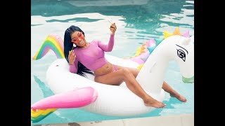 Full VLOG: Hamptons with Maybelline! News