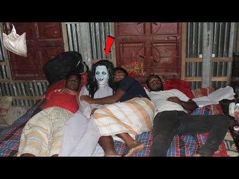 viral Prank Pocong bocil lagi tidur ngakak🤣